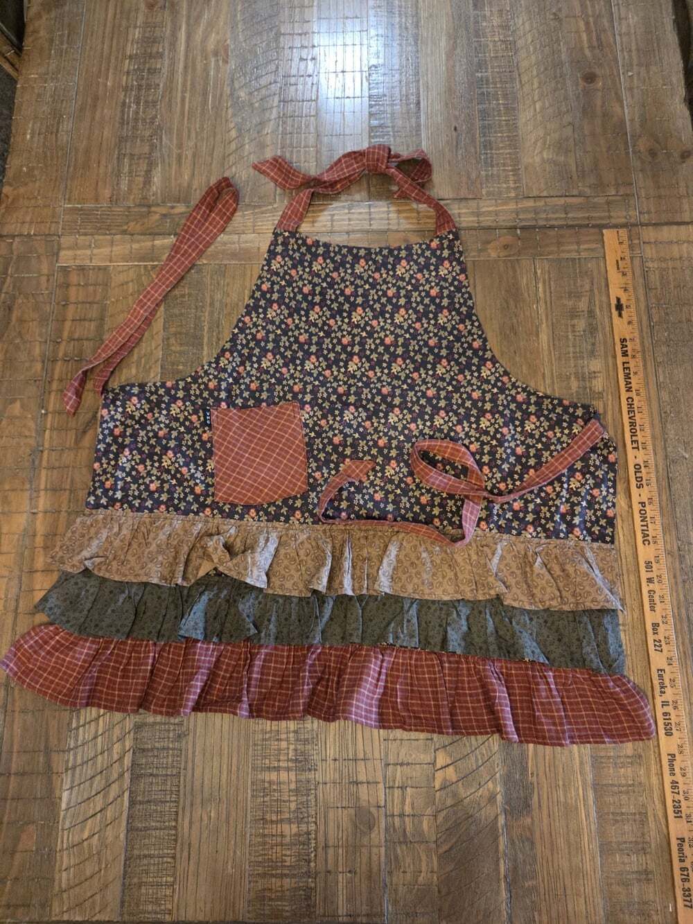 Nancy's Nook apron by Victorian Heart Company